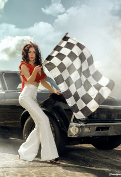 pin-ups_and_cars_036